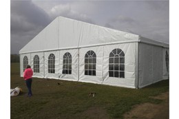 Двускатные шатры для  мероприятий и спорта от 100 кв/м: Шатер 10х15 м Высота в коньке  4.5 м